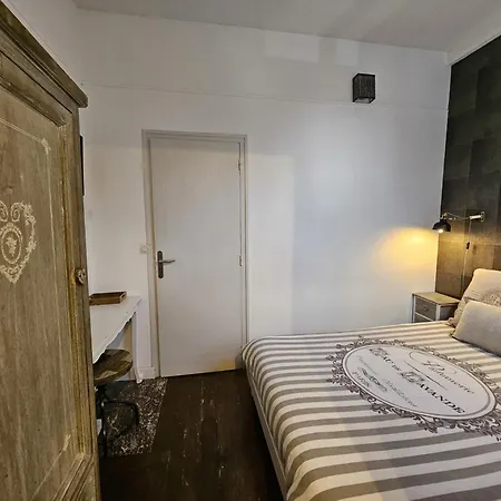 De Champagne * Reims