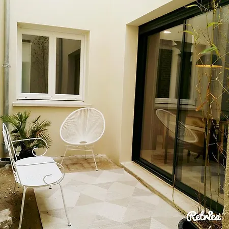 De Champagne Apartment *