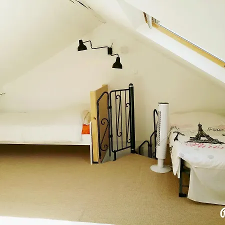 De Champagne Daire *